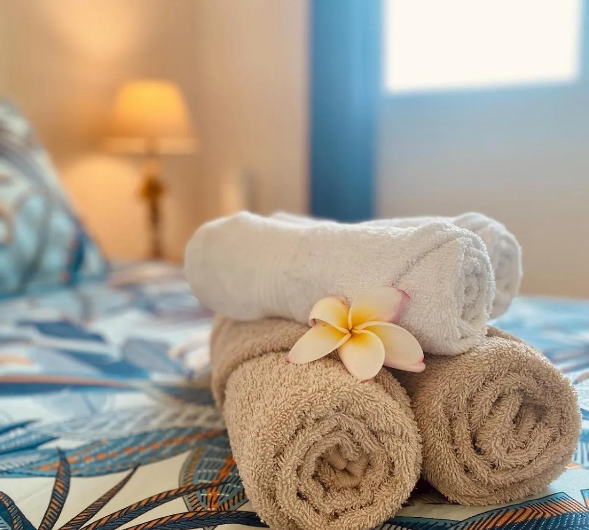 Teanuhea Lodge Papeete  0*, Papeete (Tahiti)